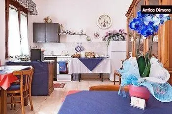 Antica Dimora Bed & Breakfast 4*